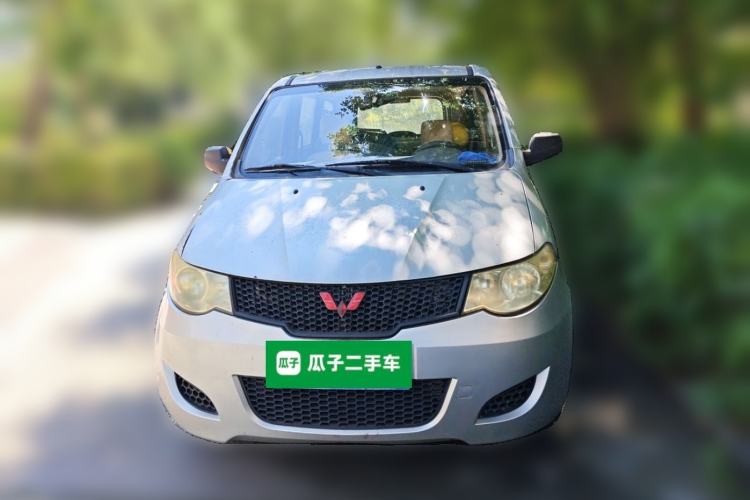 Used Wuling Hongguang 2010 1.2L Base Version China IV Standard Front