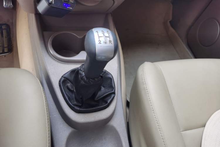 Used Wuling Hongguang 2010 1.4L Comfort Version Gear Lever