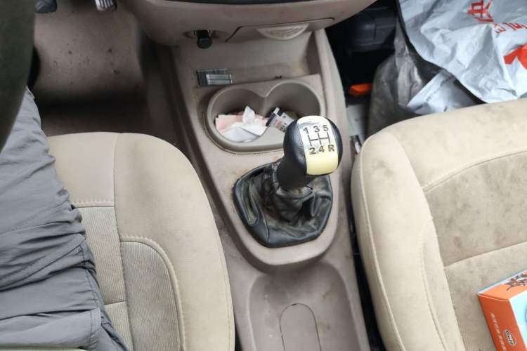 Used Wuling Hongguang 2010 1.2L Standard Version China IV Gear Lever