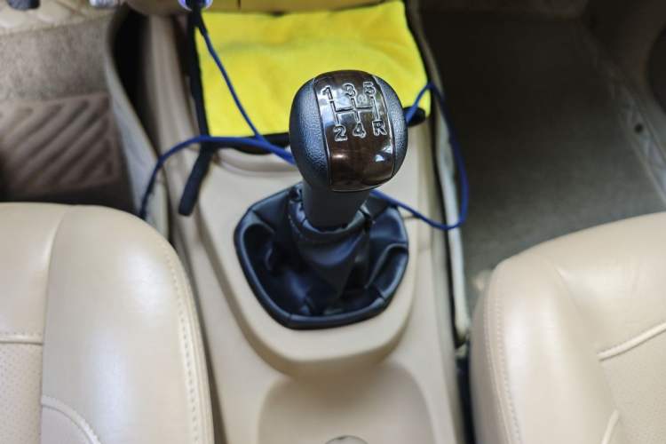 Used Wuling Hongguang 2010 1.4L Luxury Model Gear Lever