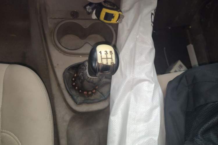Used Wuling Hongguang 2010 1.2L Standard Version China IV Gear Lever