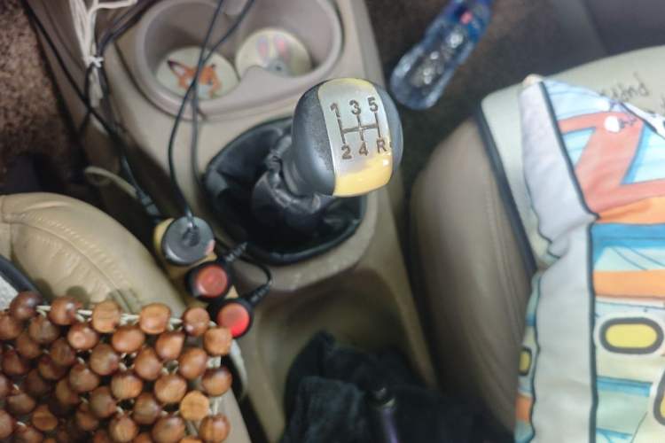 Used Wuling Hongguang 2010 1.2L Comfort Edition China IV Gear Lever