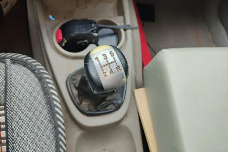 Used Wuling Hongguang 2010 1.2L Comfort Edition China IV Gear Lever