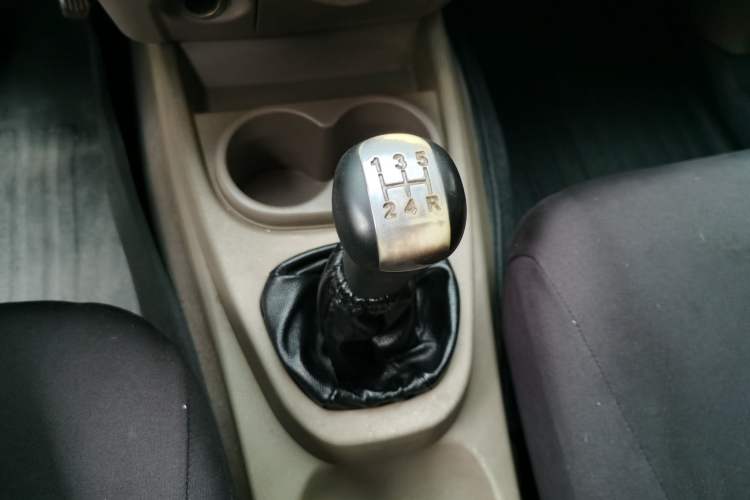 Used Wuling Hongguang 2010 1.4L Standard Version Gear Lever