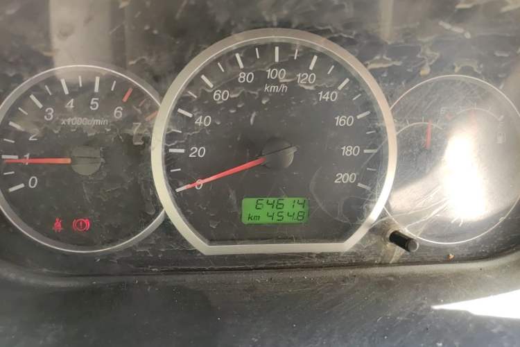 Used Wuling Hongguang 2010 1.2L Base Version China IV Standard Instrument Cluster