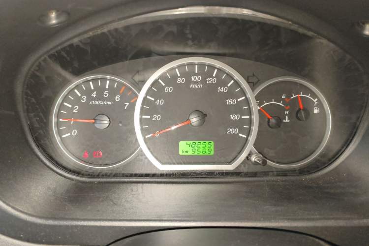 Used Wuling Hongguang 2010 1.2L Base Version China IV Standard Instrument Cluster