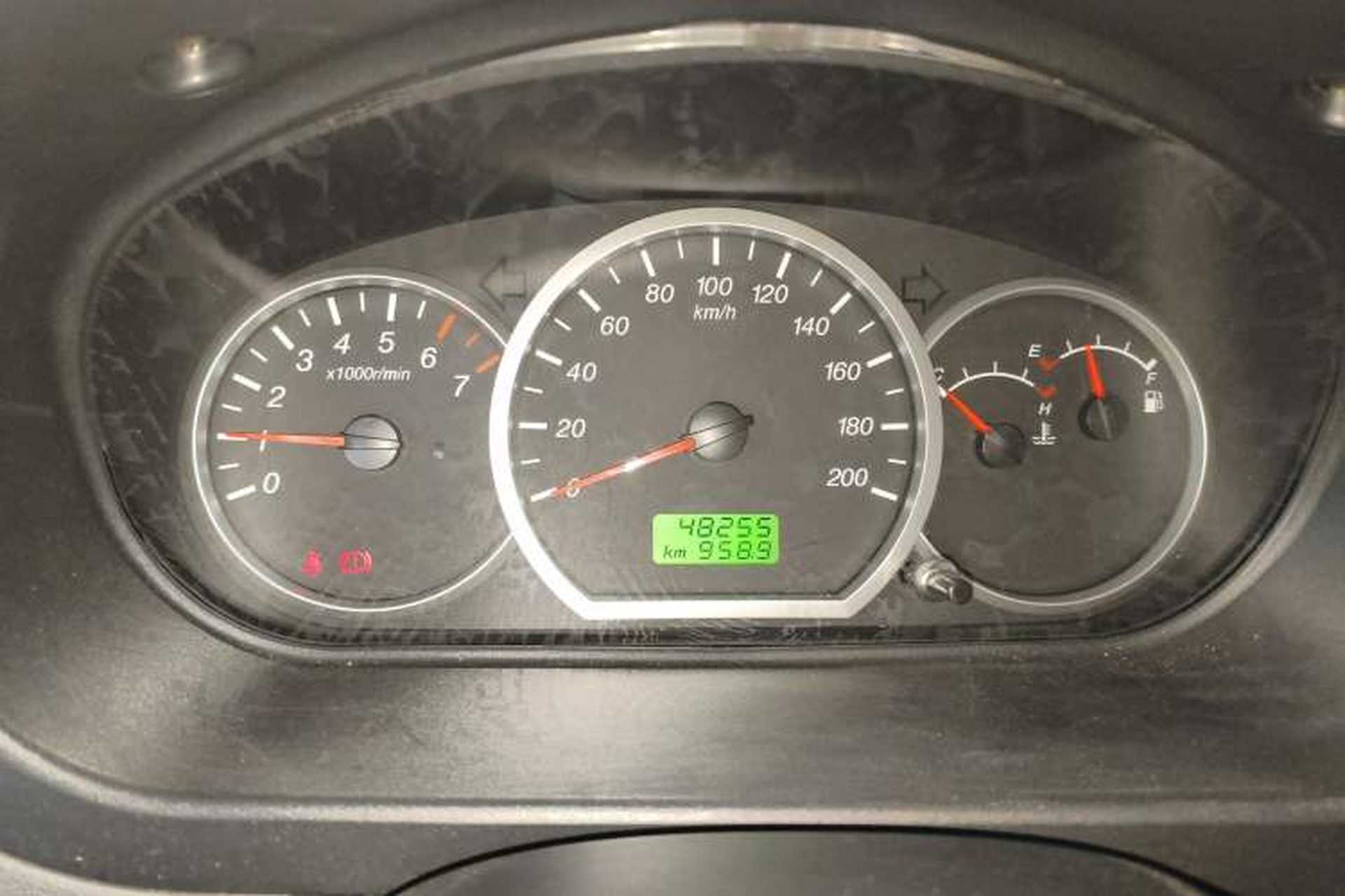 Used Wuling Hongguang 2010 1.2L Base Version China IV Standard Instrument Cluster