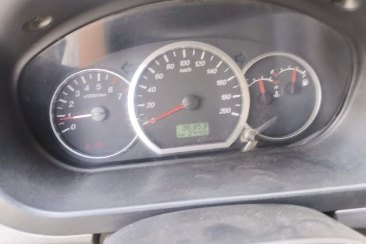 Used Wuling Hongguang 2010 1.2L Base Version China IV Standard Instrument Cluster