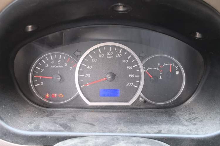 Used Wuling Hongguang 2010 1.2L Comfort Edition China IV Instrument Cluster