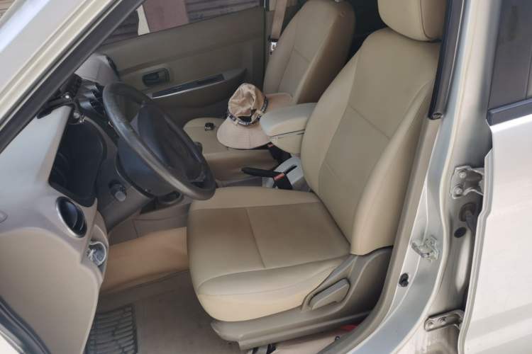 Used Wuling Hongguang 2010 1.4L Comfort Version Left Front Seat