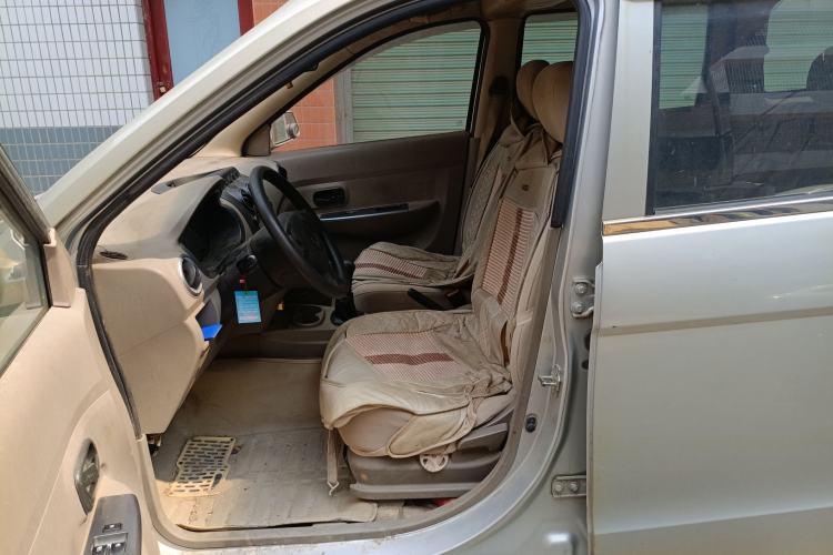 Used Wuling Hongguang 2010 1.2L Standard Version China IV Left Front Seat