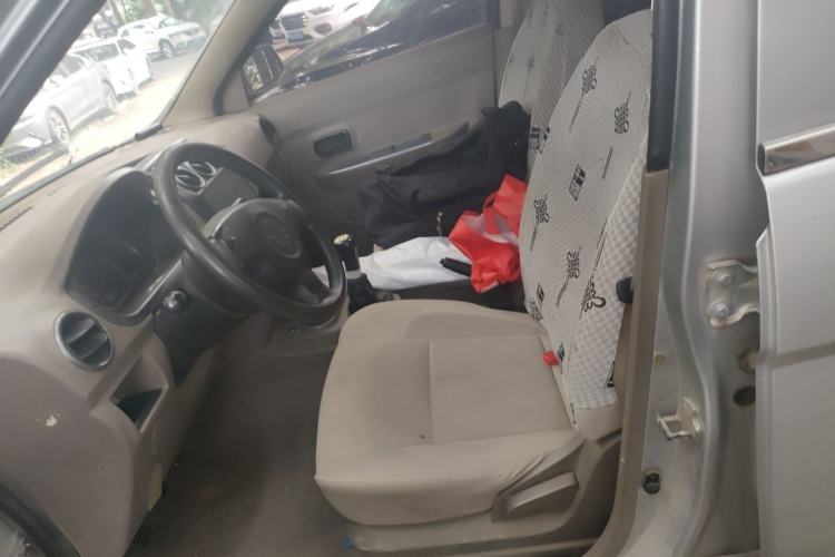 Used Wuling Hongguang 2010 1.2L Standard Version China IV Left Front Seat