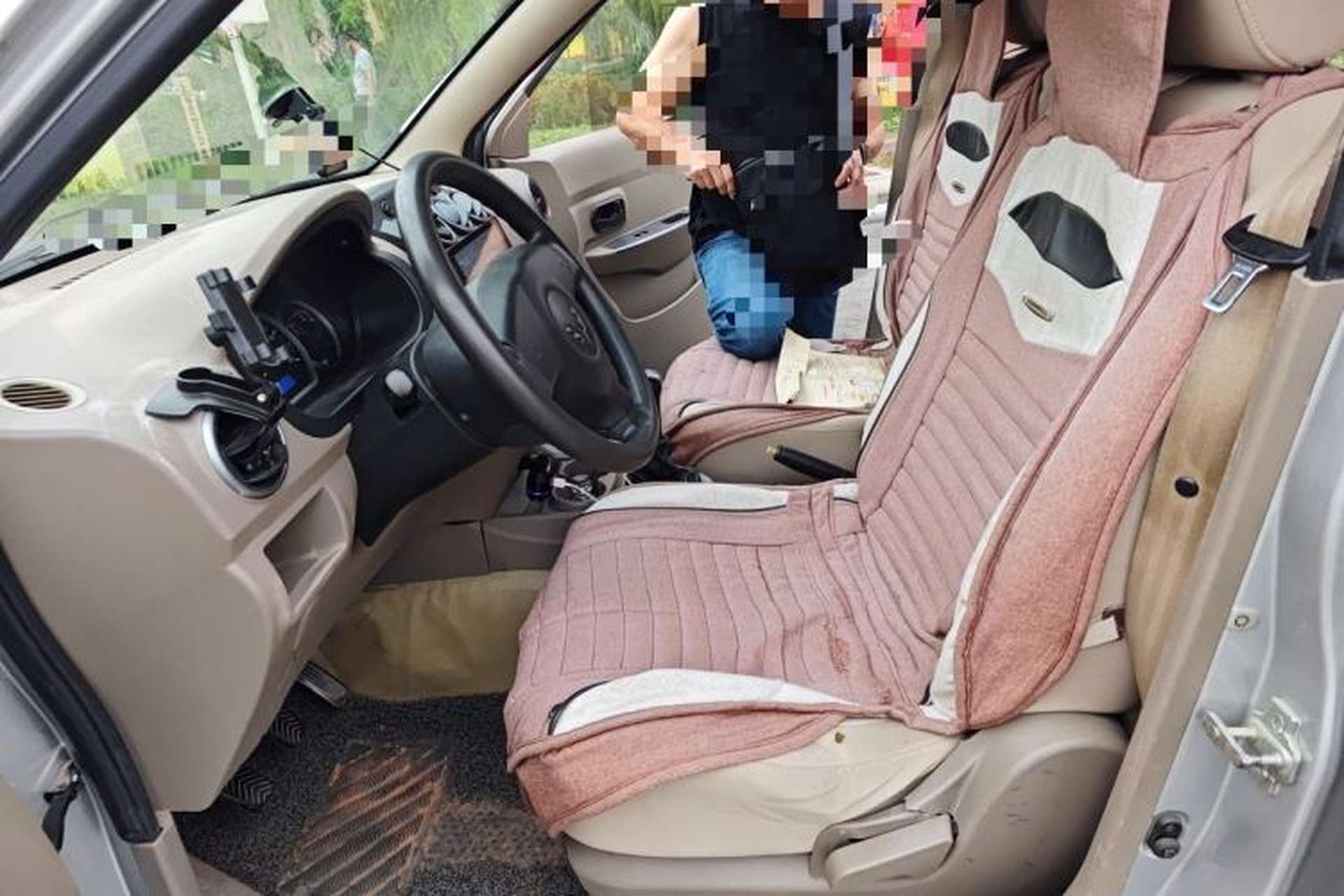 Used Wuling Hongguang 2010 1.4L Comfort Version Left Front Seat