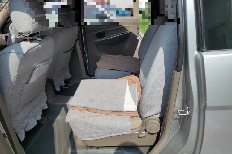 Used Wuling Hongguang 2010 1.2L Standard Version China IV Left Rear Seat