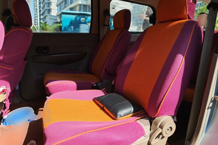 Used Wuling Hongguang 2010 1.4L Comfort Version Left Rear Seat