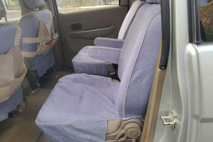 Used Wuling Hongguang 2010 1.2L Standard Version China IV Left Rear Seat