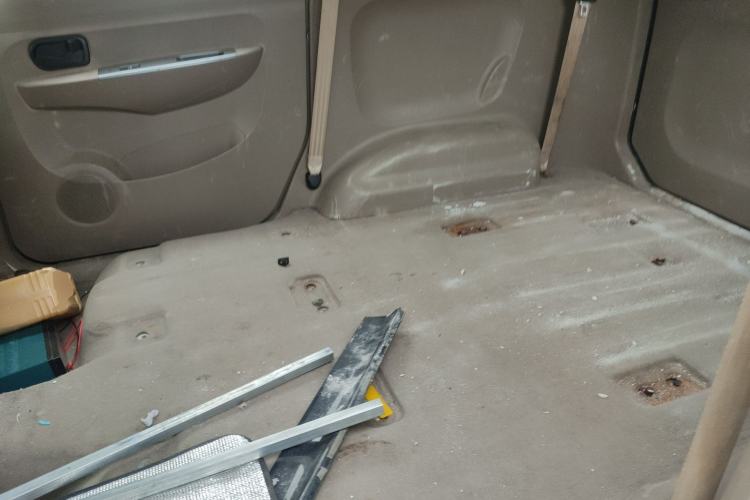 Used Wuling Hongguang 2010 1.2L Comfort Edition China IV Left Rear Seat