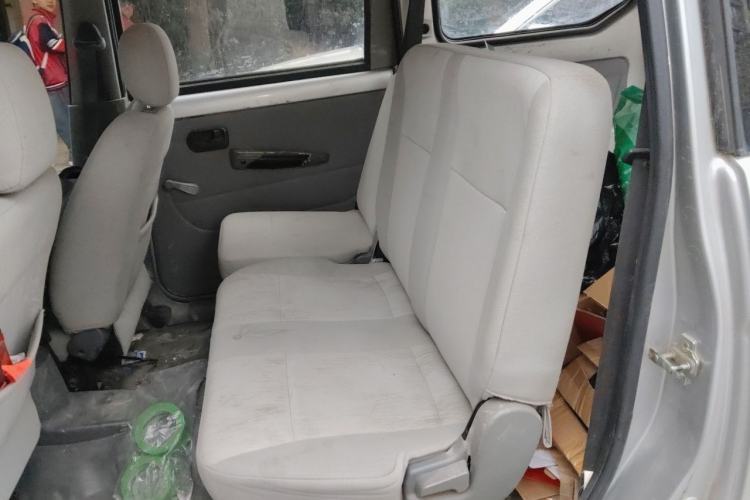 Used Wuling Hongguang 2010 1.2L Base Version China IV Standard Left Rear Seat