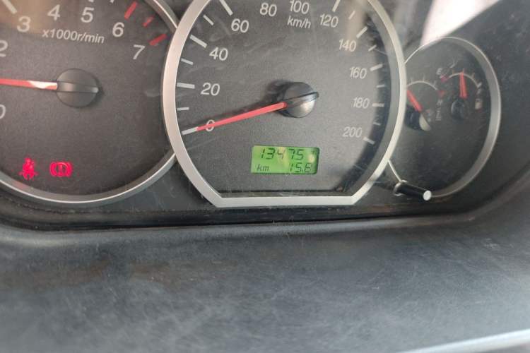 Used Wuling Hongguang 2010 1.2L Base Version China IV Standard Odometer Close Up