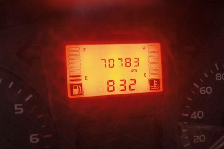 Used Wuling Hongguang 2010 1.2L Base Version China IV Standard Odometer Close Up