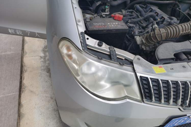 Used Wuling Hongguang 2010 1.4L Comfort Version Right Front Headlight