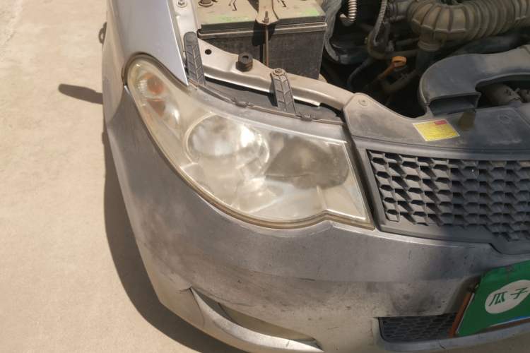 Used Wuling Hongguang 2010 1.2L Standard Version China IV Right Front Headlight