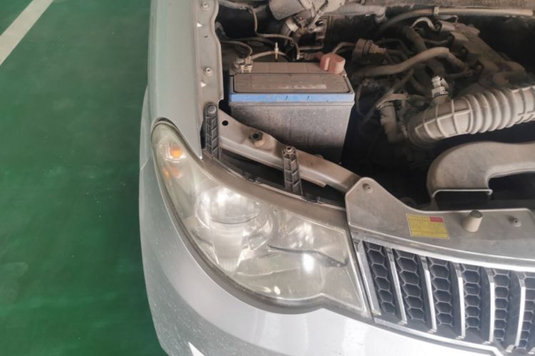 Used Wuling Hongguang 2010 1.4L Standard Version Right Front Headlight
