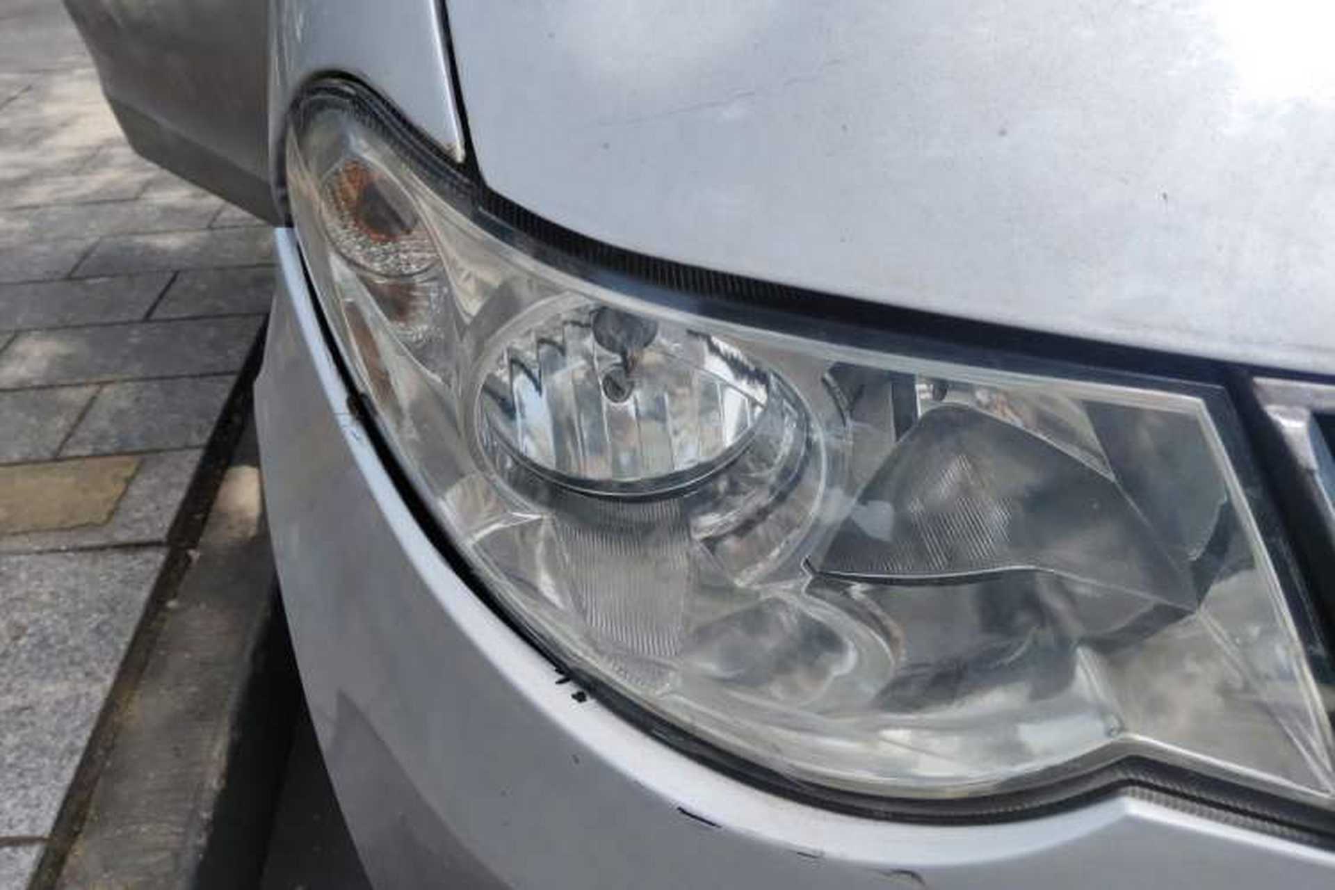 Used Wuling Hongguang 2010 1.4L Comfort Version Right Front Headlight