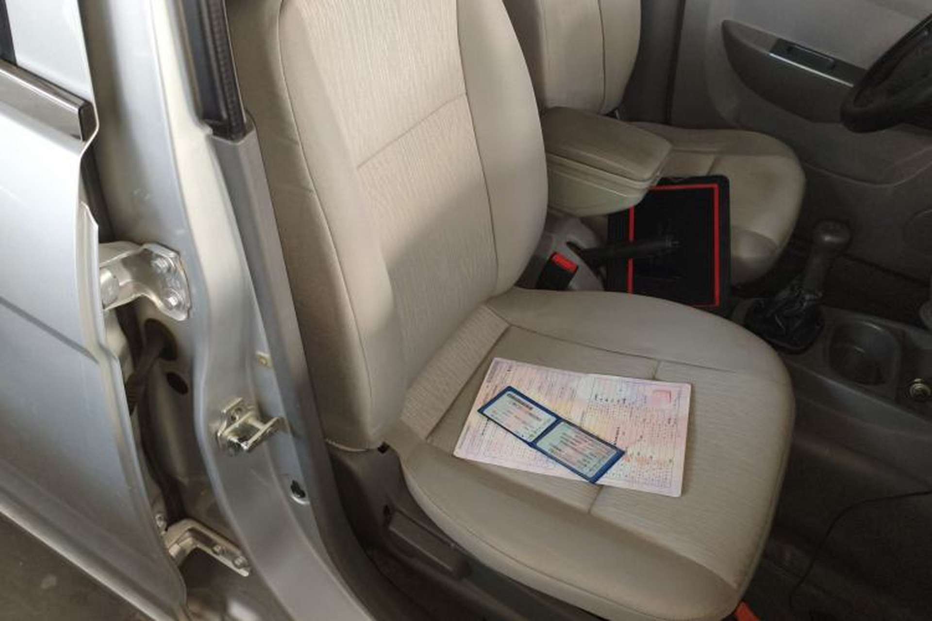 Used Wuling Hongguang 2010 1.2L Base Version China IV Standard Right Front Seat