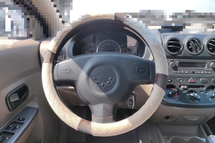 Used Wuling Hongguang 2010 1.2L Standard Version China IV Steering Wheel