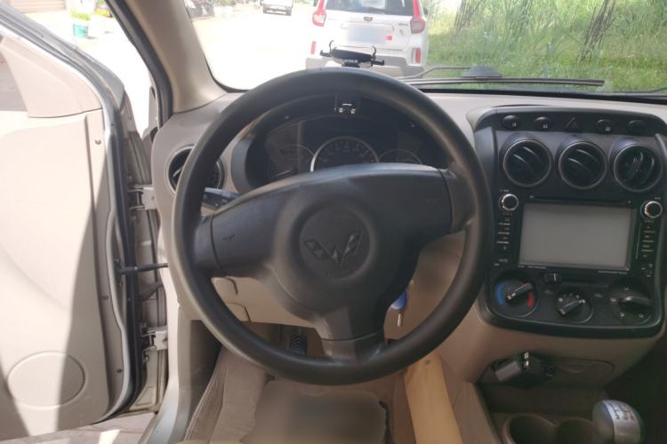 Used Wuling Hongguang 2010 1.4L Comfort Version Steering Wheel