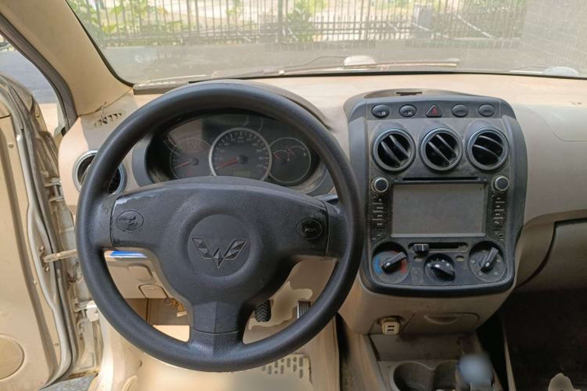 Used Wuling Hongguang 2010 1.2L Standard Version China IV Steering Wheel