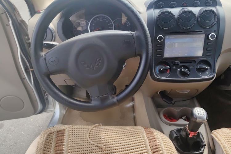 Used Wuling Hongguang 2010 1.2L Standard Version China IV Steering Wheel