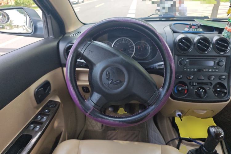 Used Wuling Hongguang 2010 1.4L Luxury Model Steering Wheel