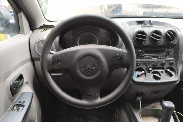 Used Wuling Hongguang 2010 1.4L Base Version Steering Wheel