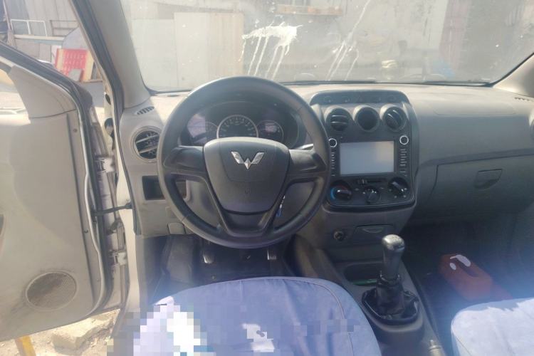 Used Wuling Hongguang 2010 1.2L Base Version China IV Standard Steering Wheel