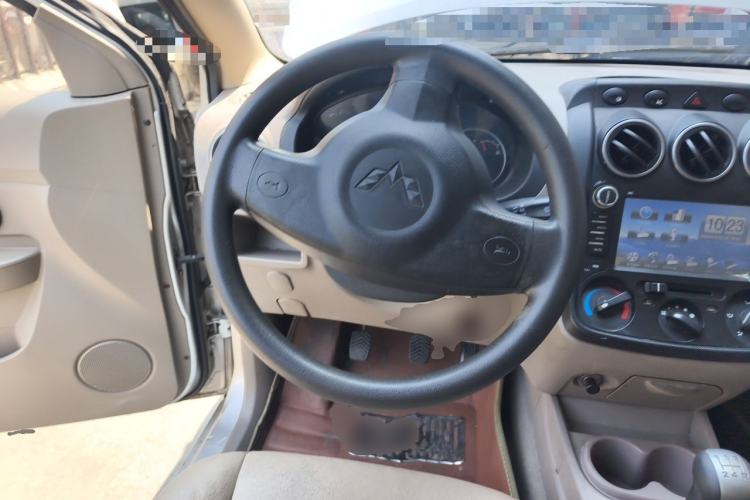 Used Wuling Hongguang 2010 1.2L Standard Version China IV Steering Wheel