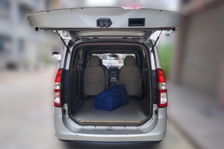 Used Wuling Hongguang 2010 1.4L Comfort Version Trunk