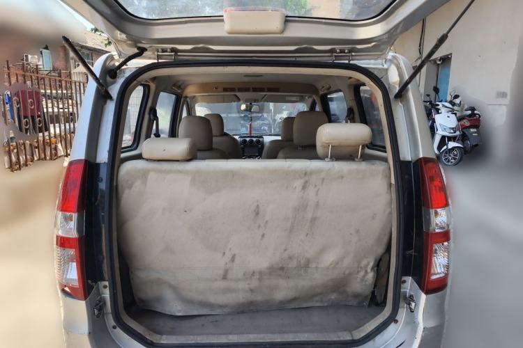 Used Wuling Hongguang 2010 1.2L Standard Version China IV Trunk