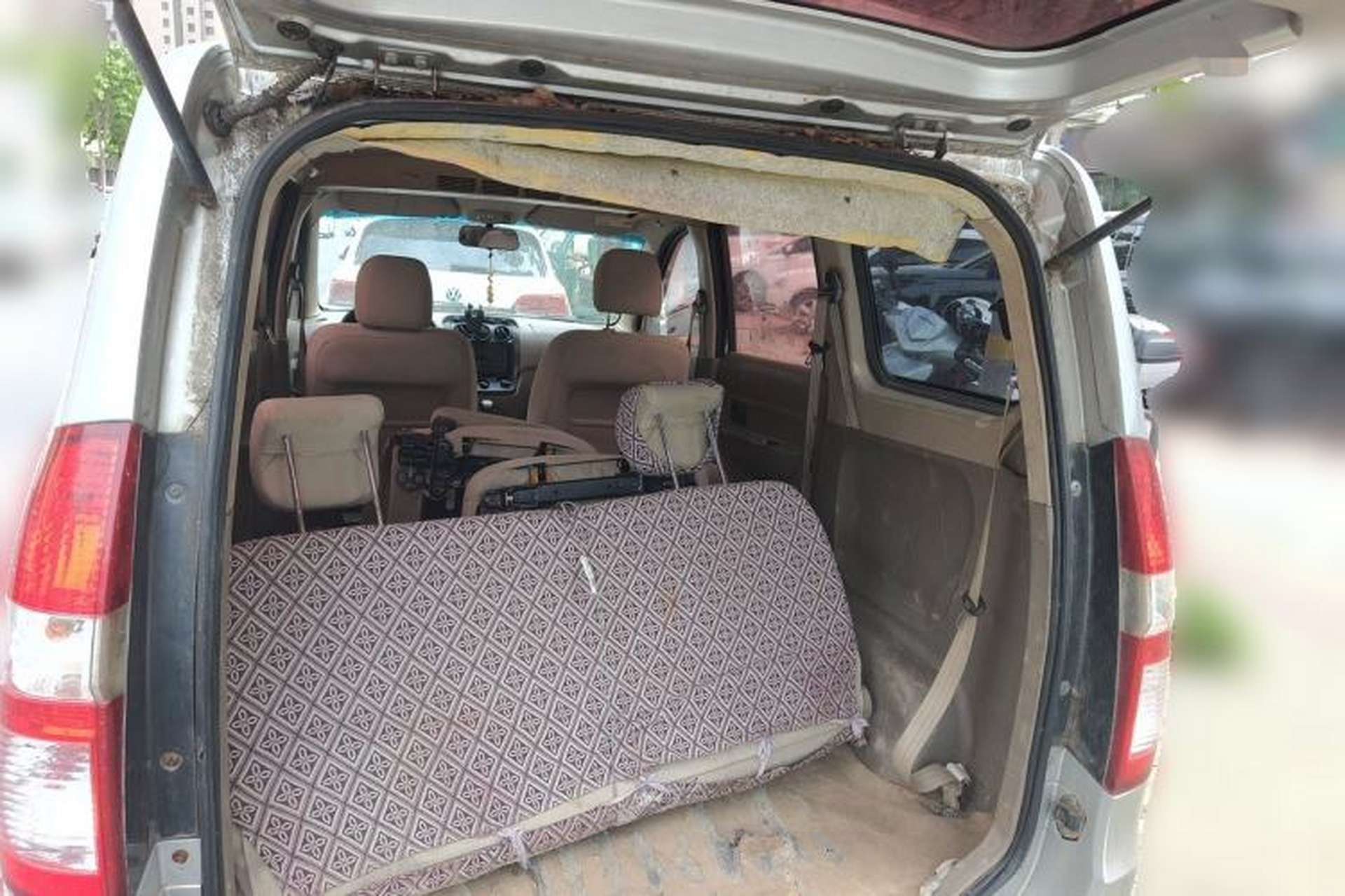 Used Wuling Hongguang 2010 1.2L Comfort Edition China IV Trunk