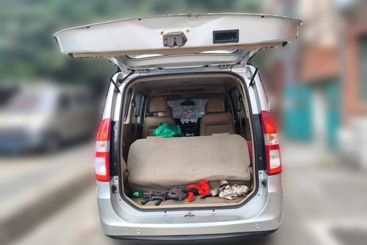 Used Wuling Hongguang 2010 1.4L Luxury Model Trunk