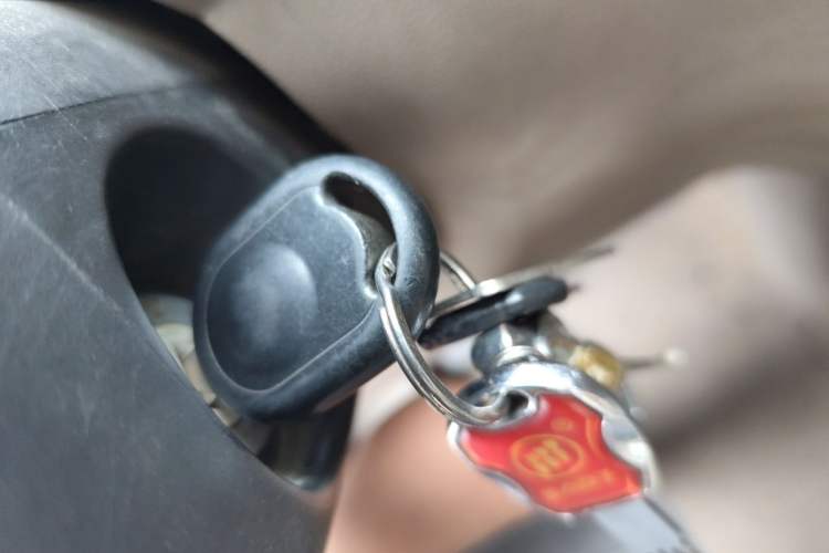 Used Wuling Hongguang 2010 1.2L Standard Version China IV Vehicle Key