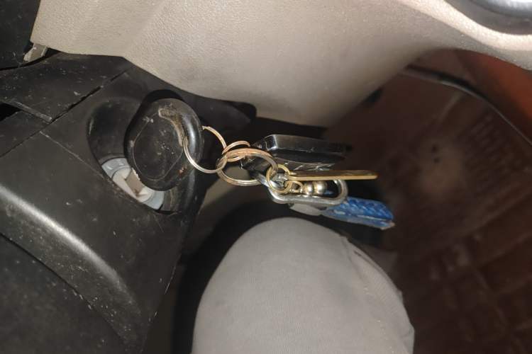 Used Wuling Hongguang 2010 1.2L Standard Version China IV Vehicle Key