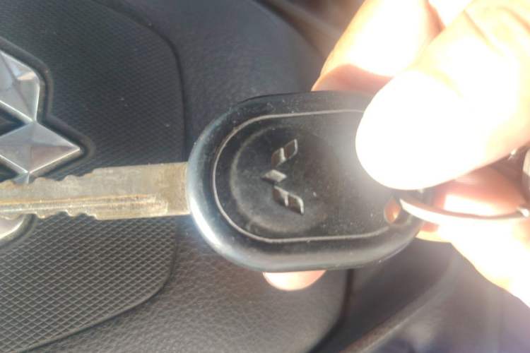 Used Wuling Hongguang 2010 1.2L Base Version China IV Standard Vehicle Key