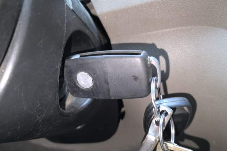 Used Wuling Hongguang 2010 1.2L Comfort Edition China IV Vehicle Key
