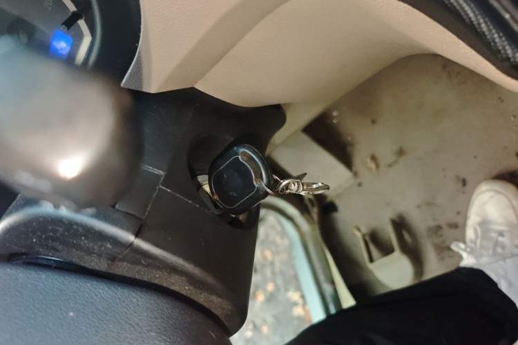 Used Wuling Hongguang 2010 1.2L Comfort Edition China IV Vehicle Key
