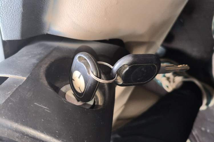Used Wuling Hongguang 2010 1.4L Luxury Model Vehicle Key