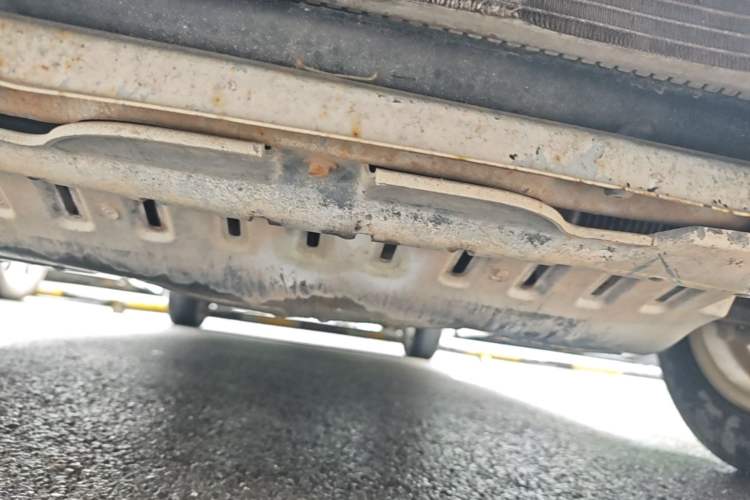 Used Wuling Hongguang 2010 1.4L Luxury Model Chassis Front