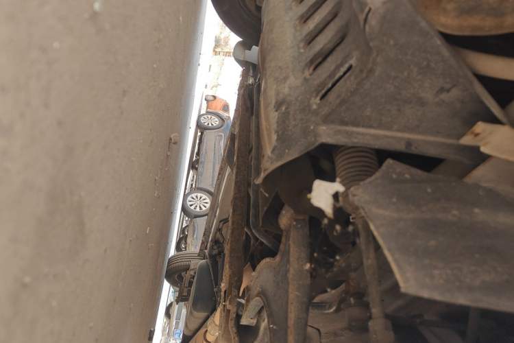 Used Wuling Hongguang 2010 1.2L Base Version China IV Standard Chassis Front Left