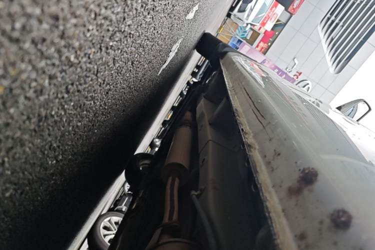 Used Wuling Hongguang 2010 1.4L Luxury Model Chassis Rear Left